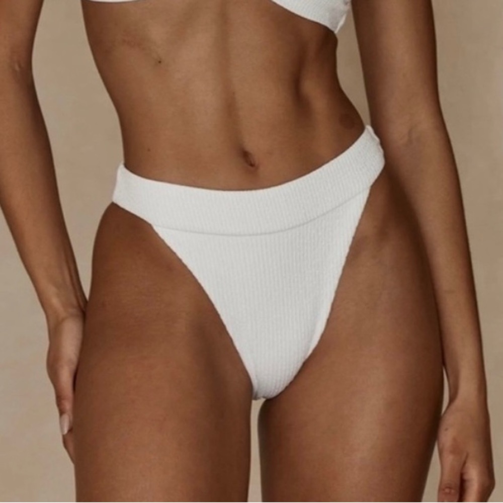 Monday Swimwear Argentina Bottoms in White Crinkle